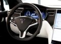 Tesla's new update notifies the driver of tire wear